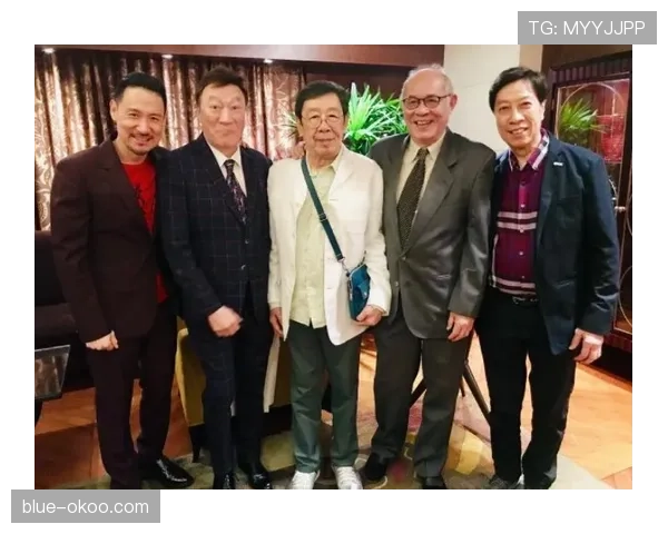 张常宁这架势，比很多明星的豪宅还低调，谁注意到她家那辆车了？